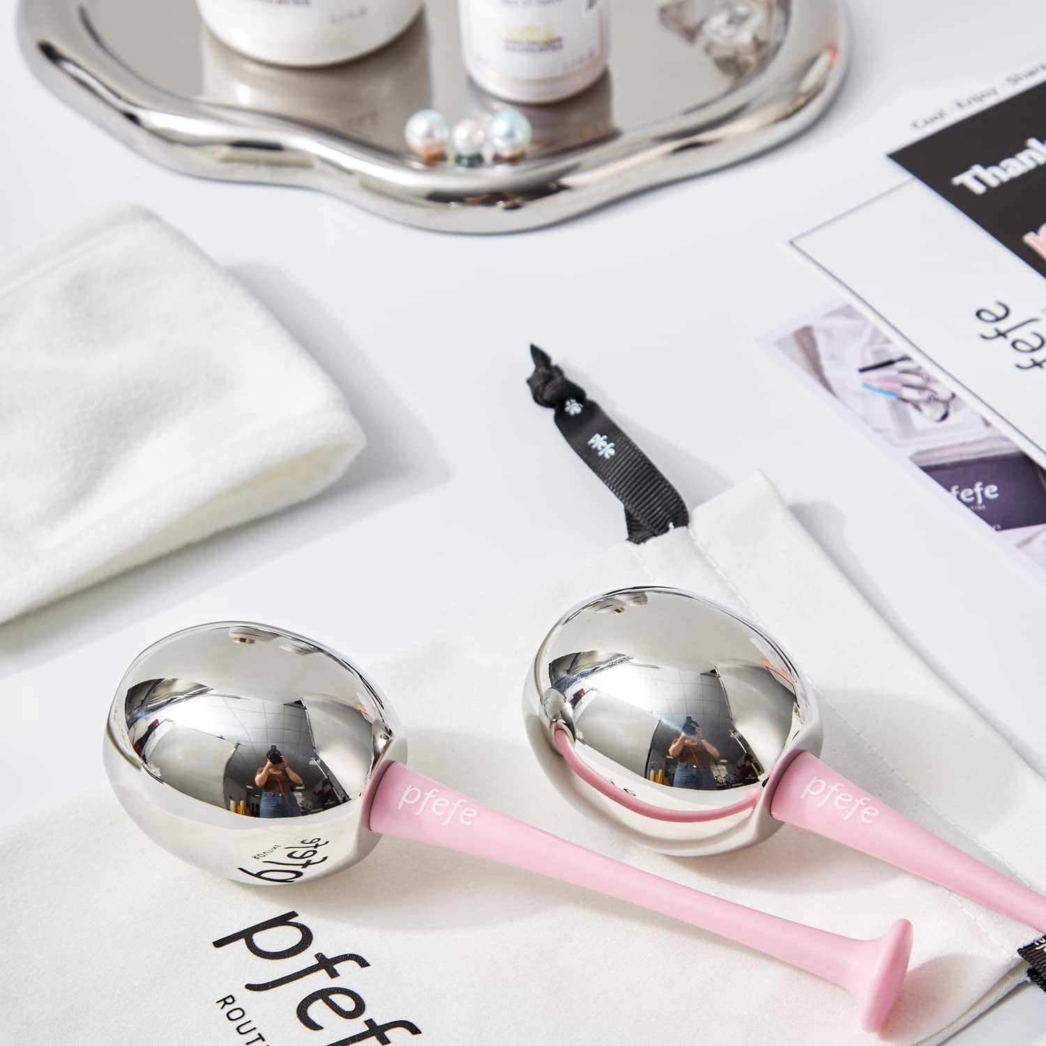 Ice Globes Facial Skin Care Freeze Tools for Women Face & Eyes, Stainless Steel Face Beauty Cryo Sticks Roller for Girls Ladies, Cooling Spa Globes with Storage Case